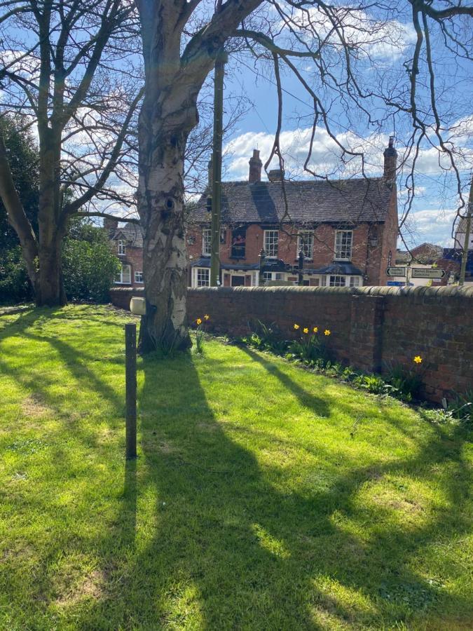 Stable Cottage Cheswardine ภายนอก รูปภาพ